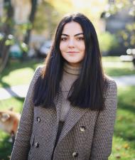 Alina Mykhailova Alina Mykhailova